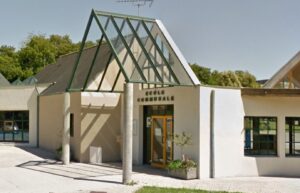 Entrée de l'école communale